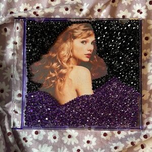 Taylor Swift Speak Now TV Bedazzled Jewel Case Cover💜